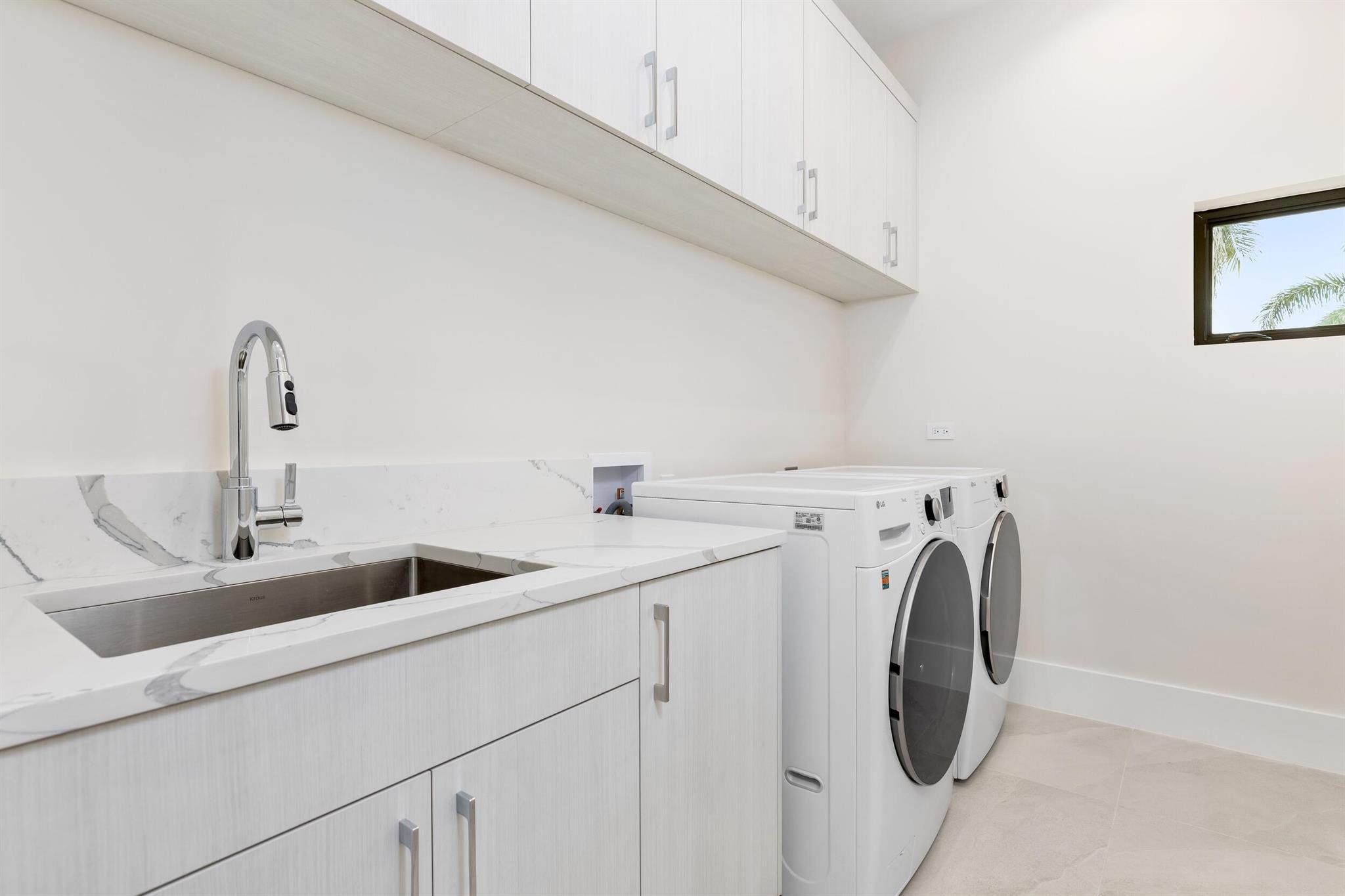 BOCA VILLAS - Residential