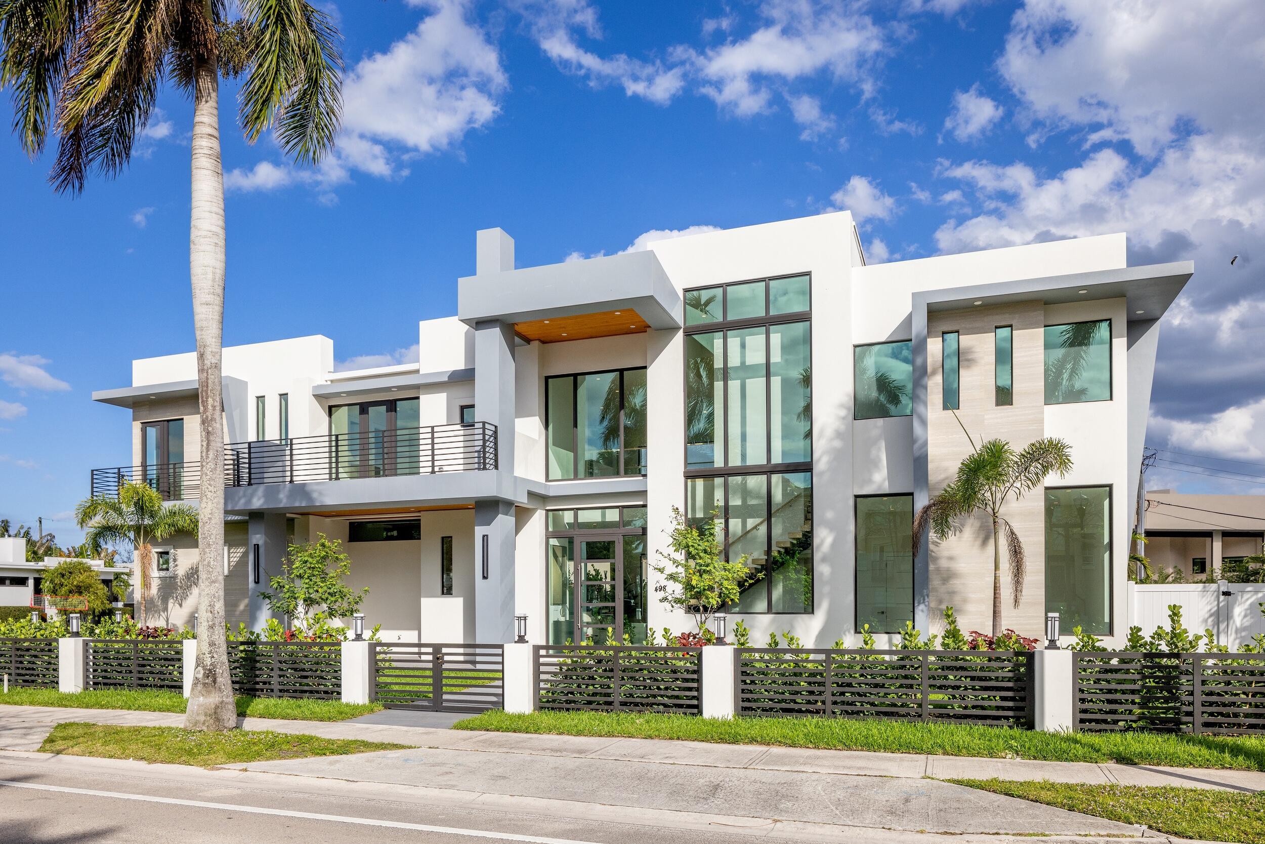 BOCA VILLAS - Residential