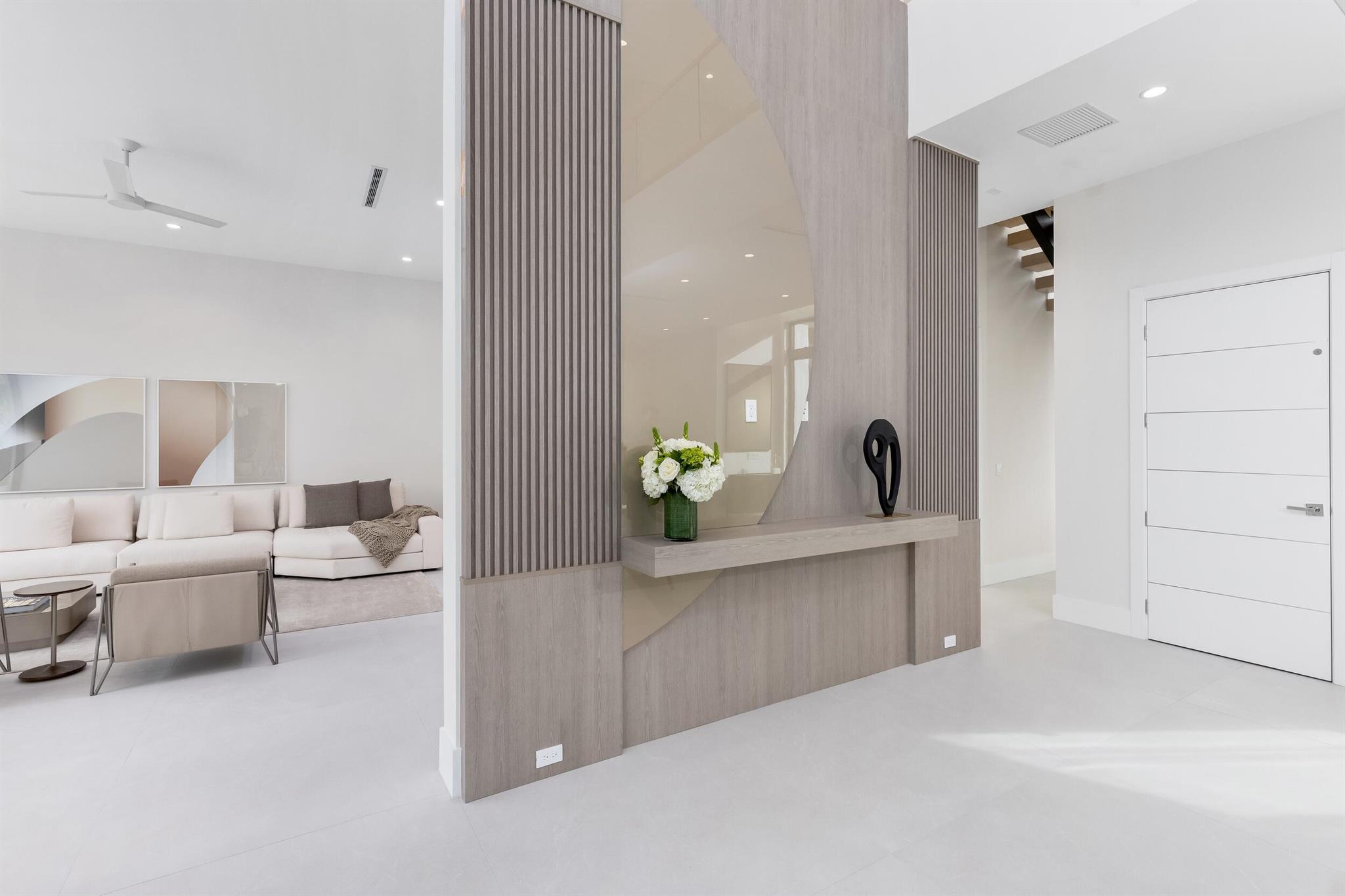 BOCA VILLAS - Residential