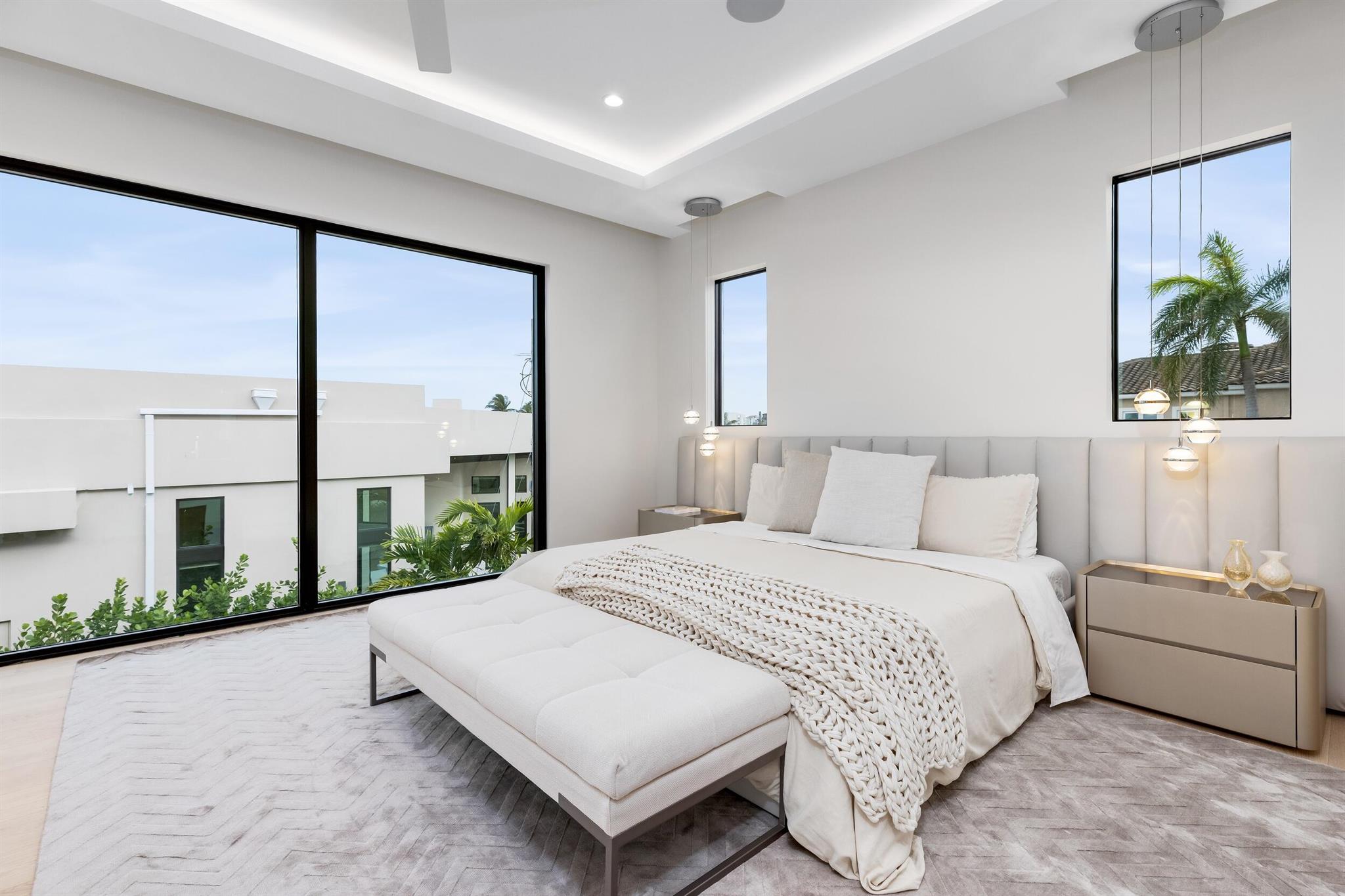 BOCA VILLAS - Residential