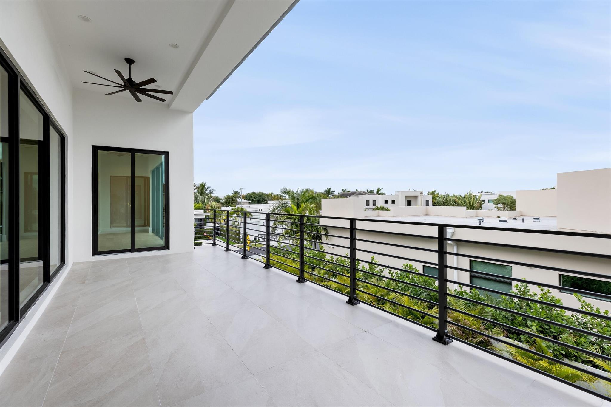 BOCA VILLAS - Residential