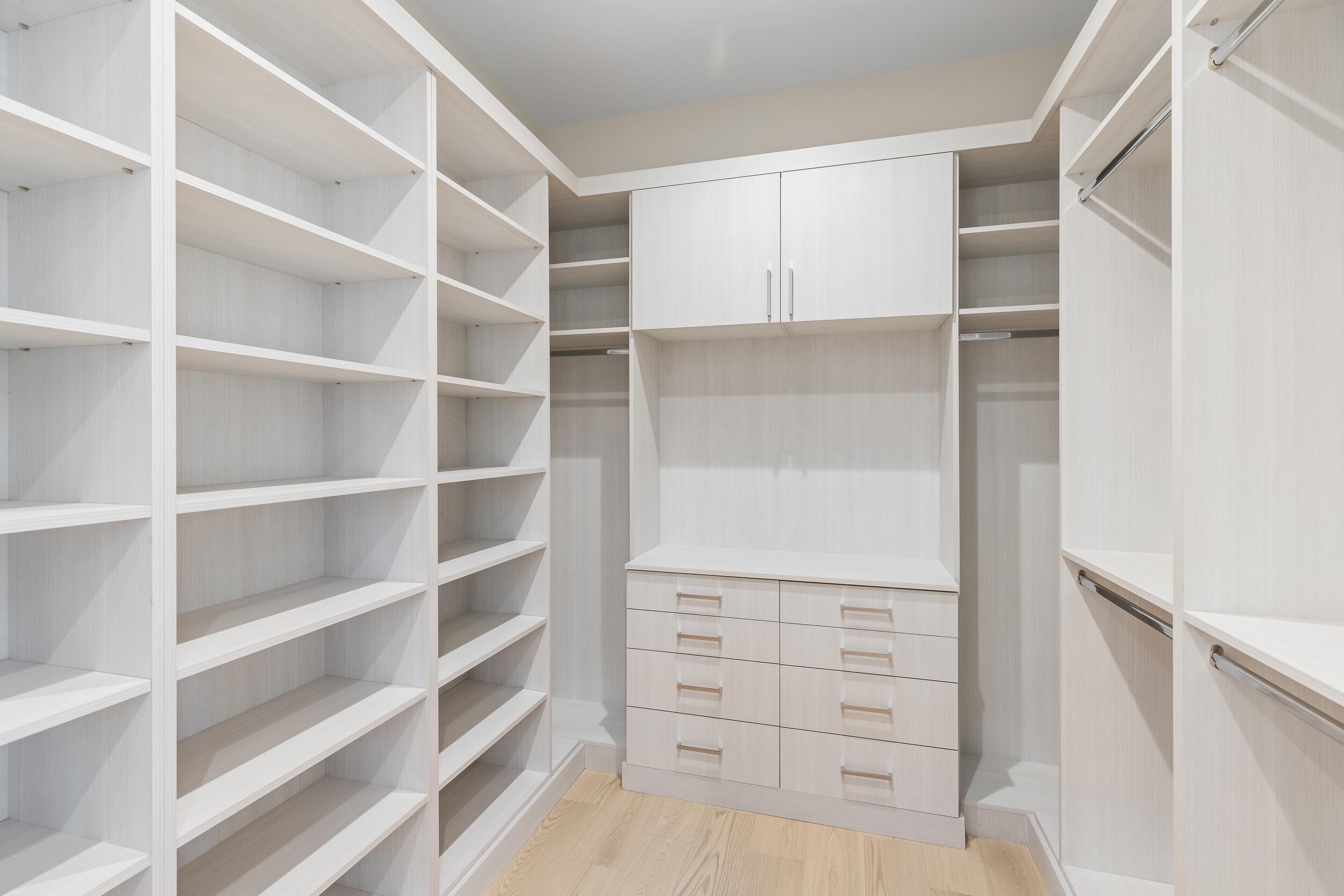 BOCA VILLAS - Residential