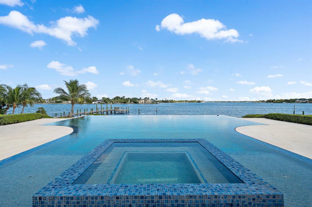 BAMBOO POINT - Residential