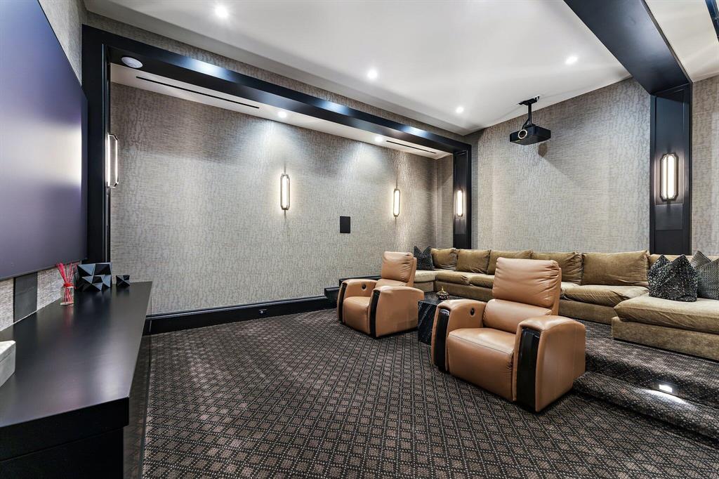 BAMBOO POINT - Residential