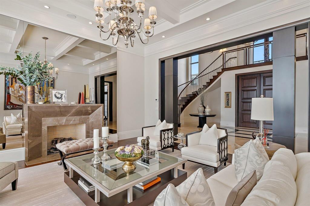 BAMBOO POINT - Residential