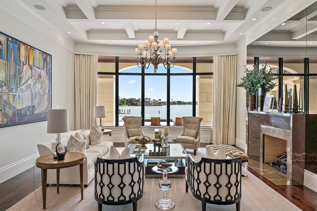 BAMBOO POINT - Residential