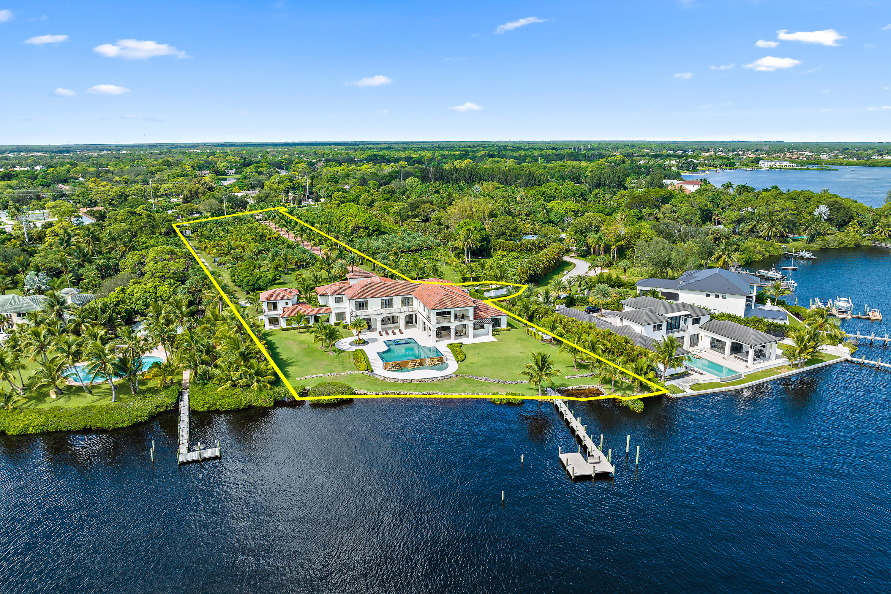 BAMBOO POINT - Residential