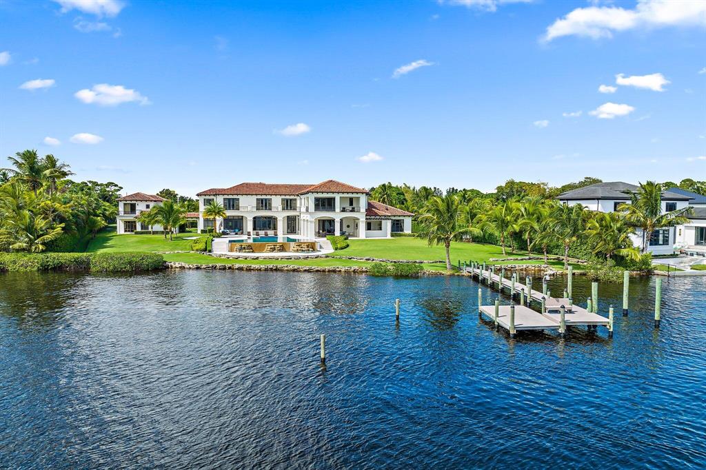 BAMBOO POINT - Residential