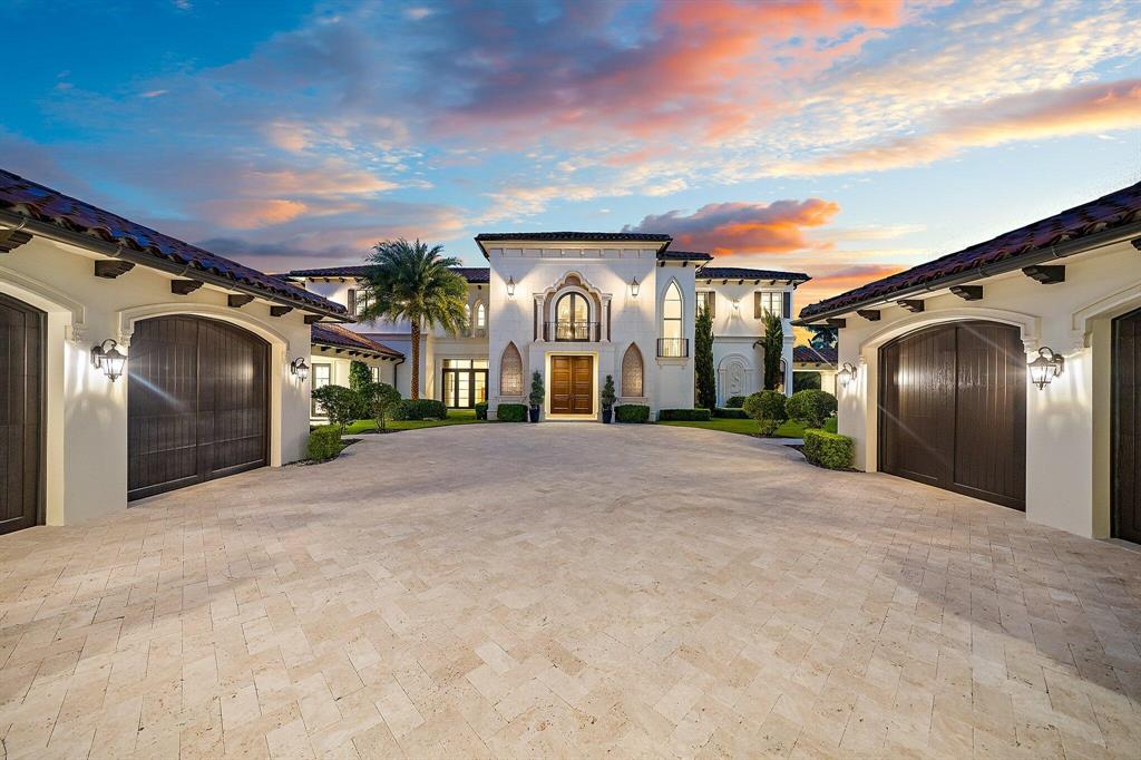 BAMBOO POINT - Residential