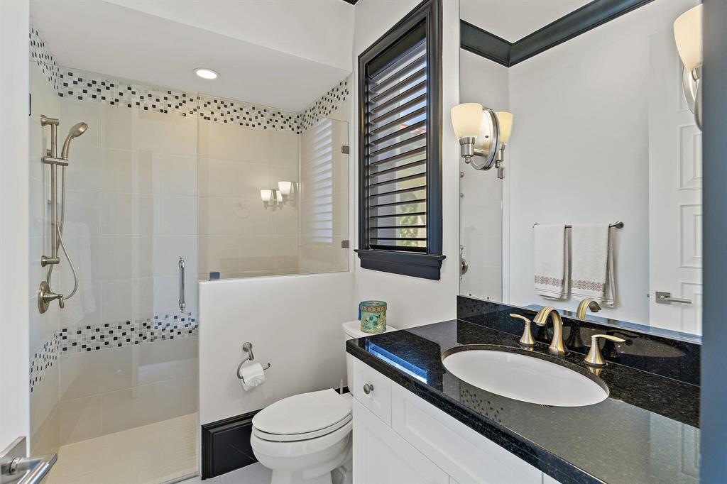 BAMBOO POINT - Residential