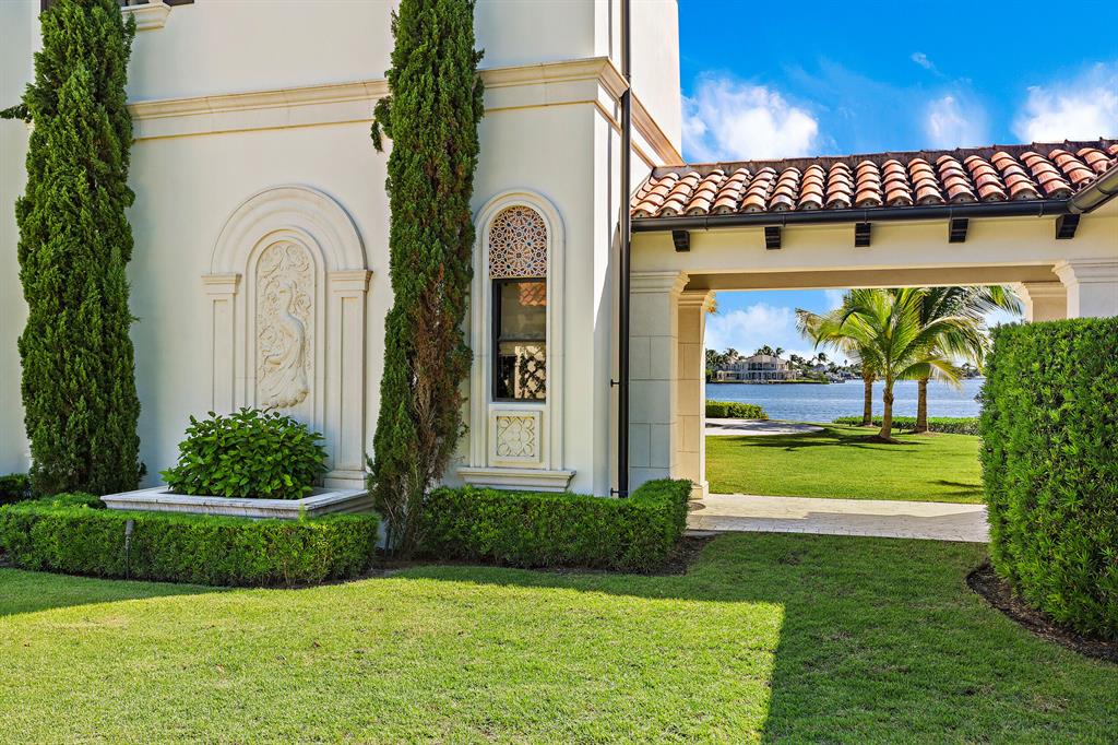 BAMBOO POINT - Residential