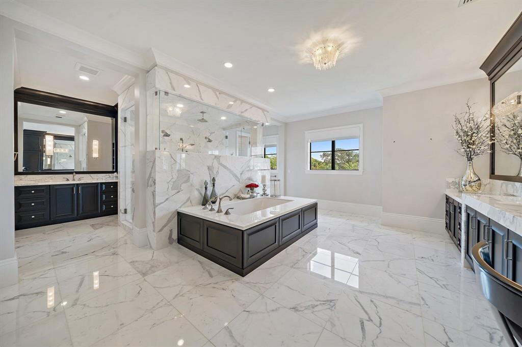 BAMBOO POINT - Residential