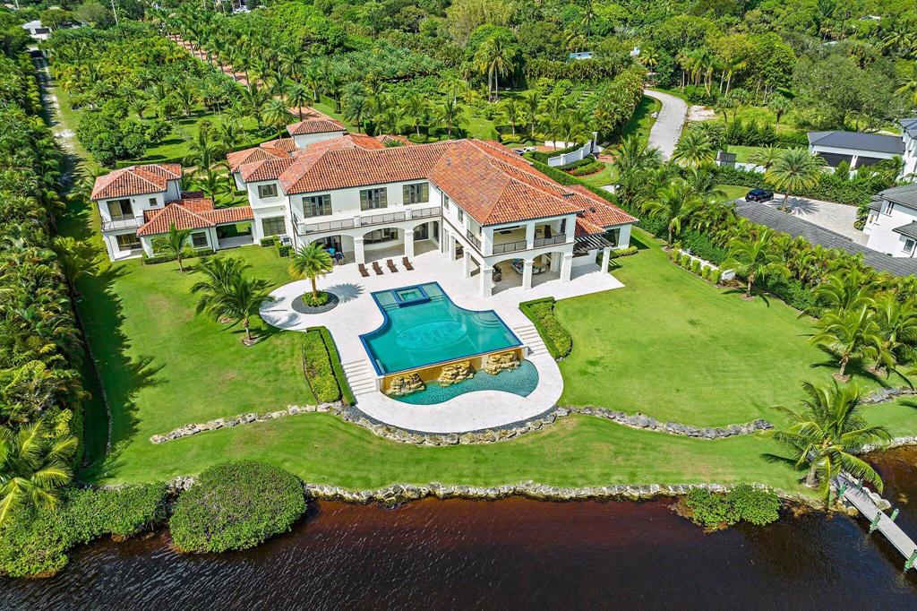 BAMBOO POINT - Residential