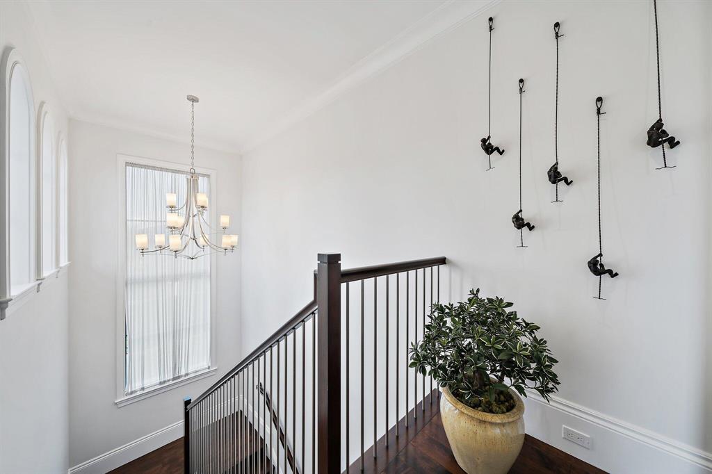 BAMBOO POINT - Residential