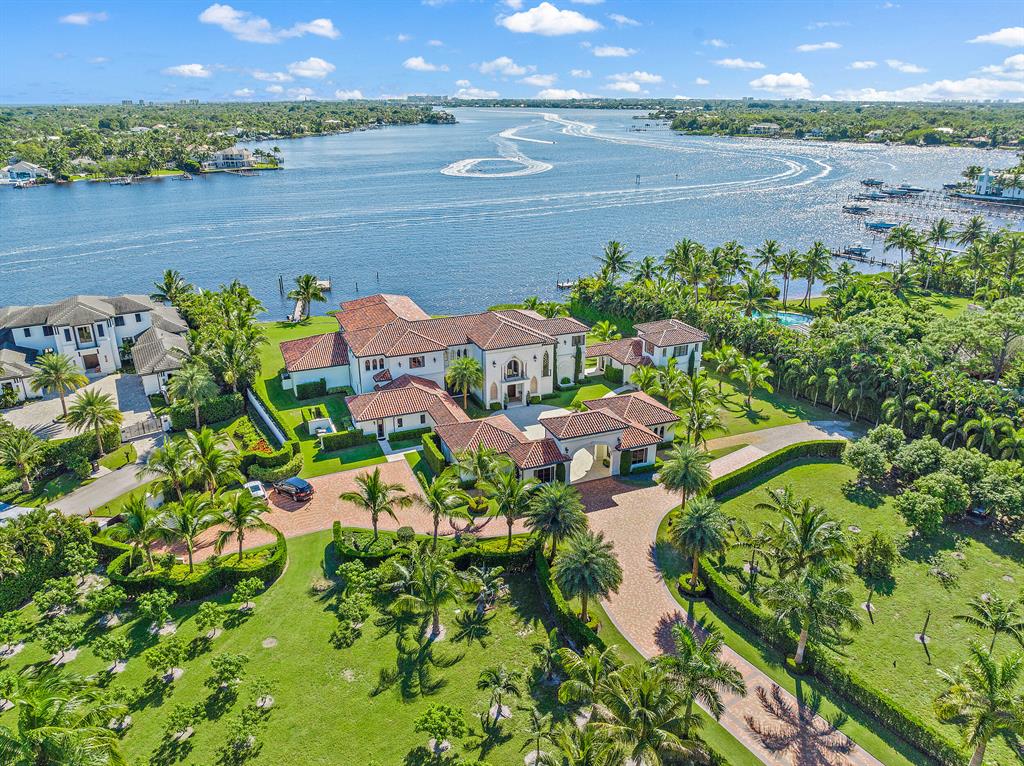 BAMBOO POINT - Residential