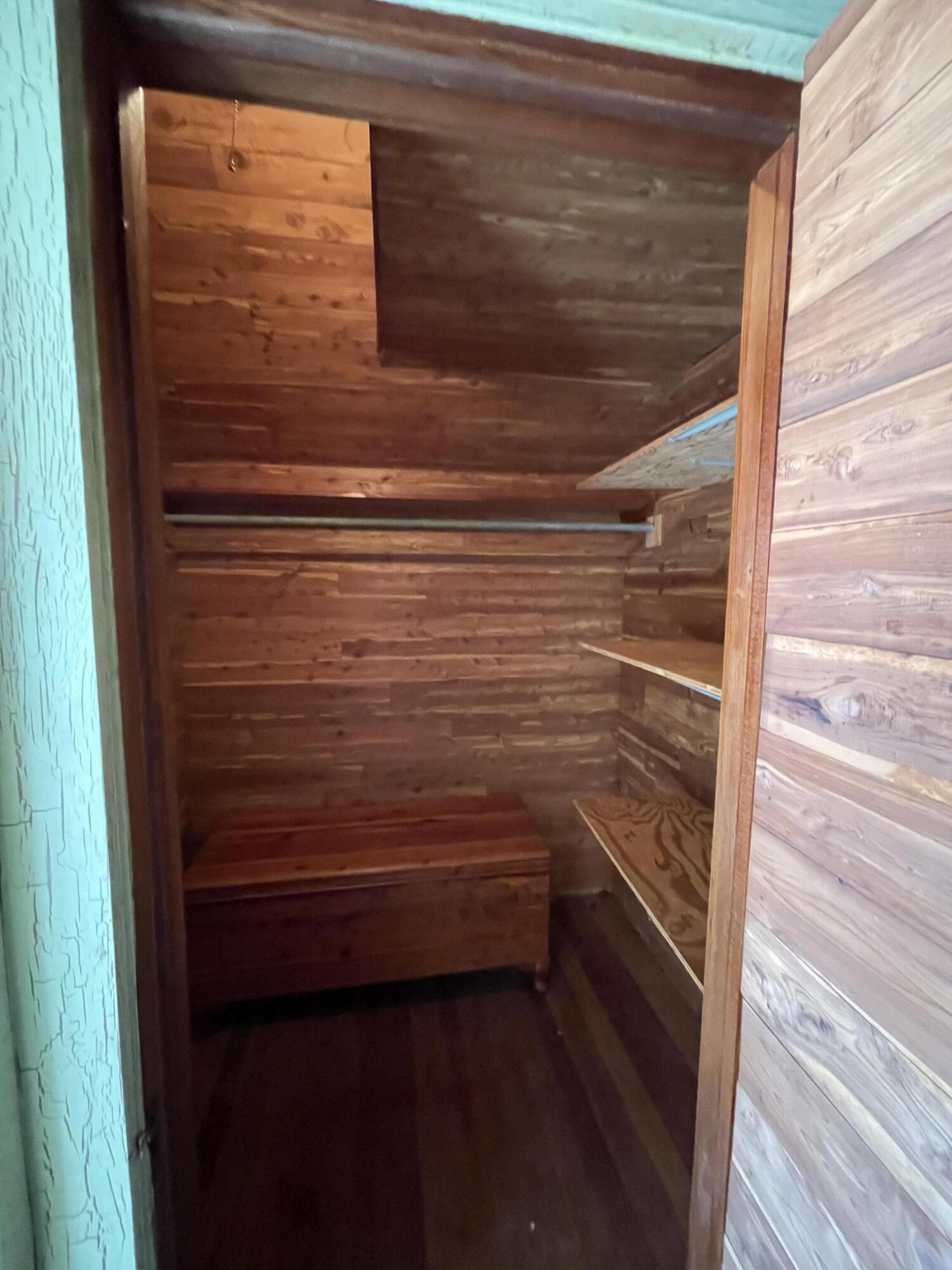 METES AND BOUNDS - Residential