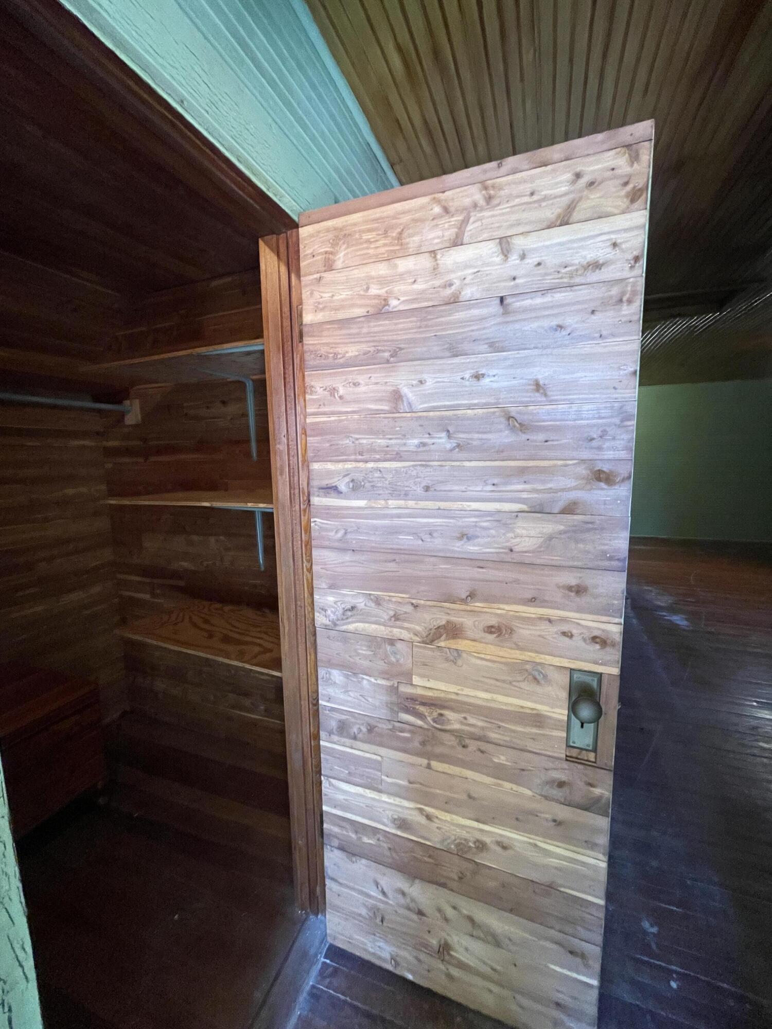 METES AND BOUNDS - Residential