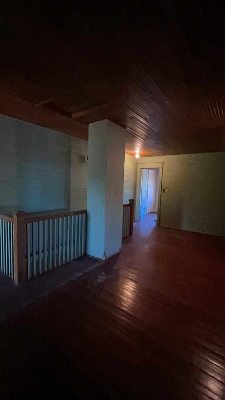 METES AND BOUNDS - Residential