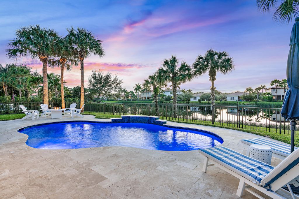 Photo of 237 Porgee Rock Place, Jupiter, FL 33458 (MLS # B26008137)