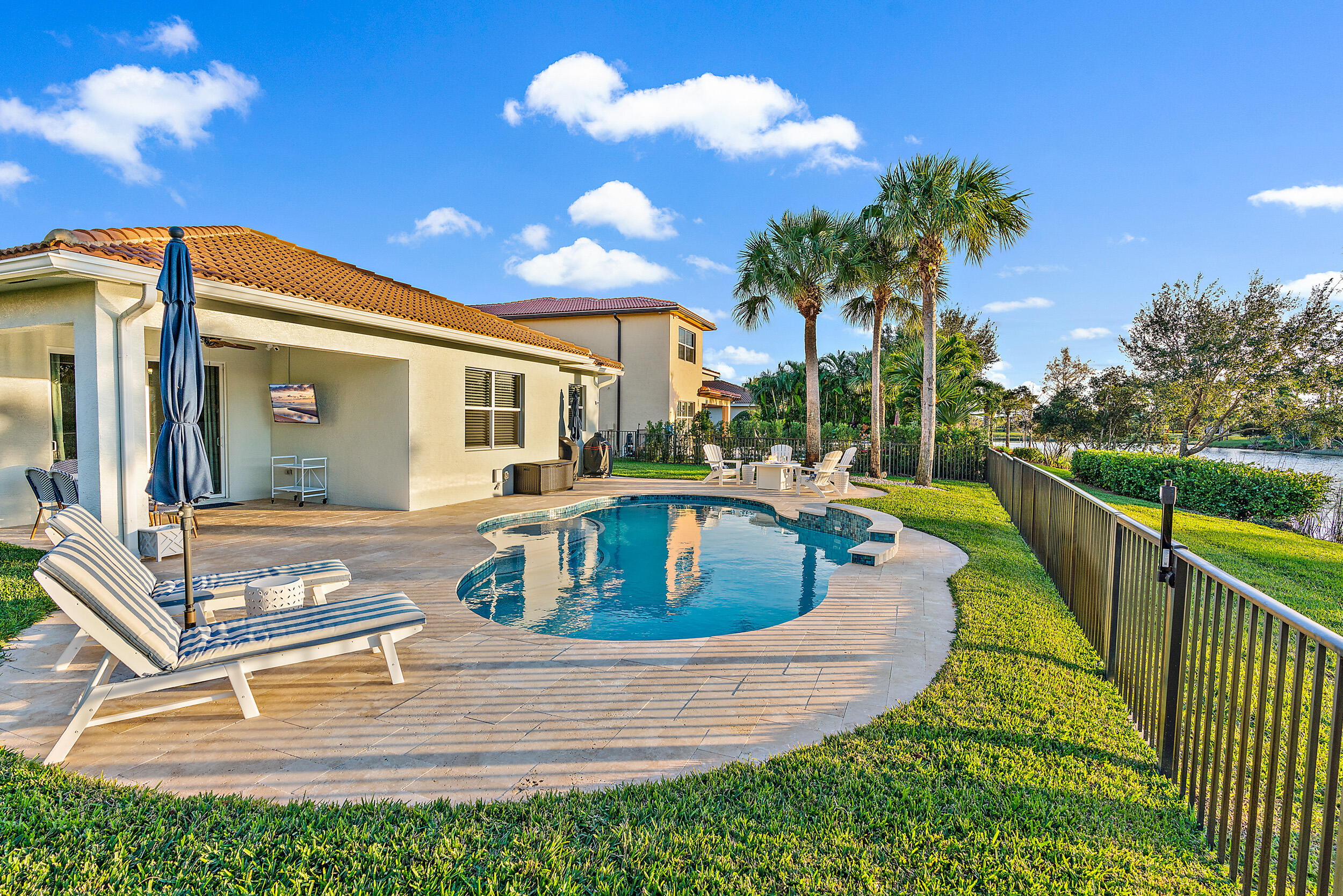 Rialto - Residential Lease