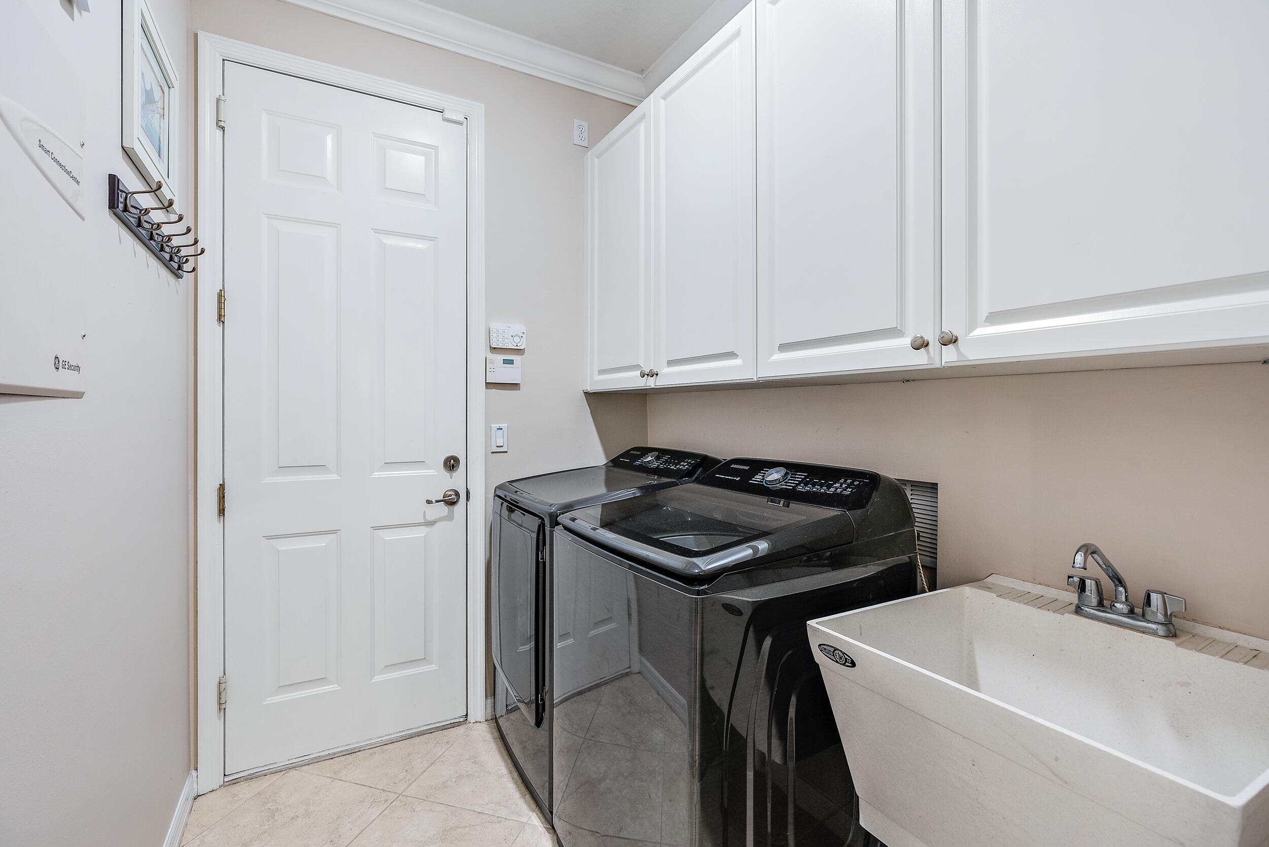 Rialto - Residential Lease