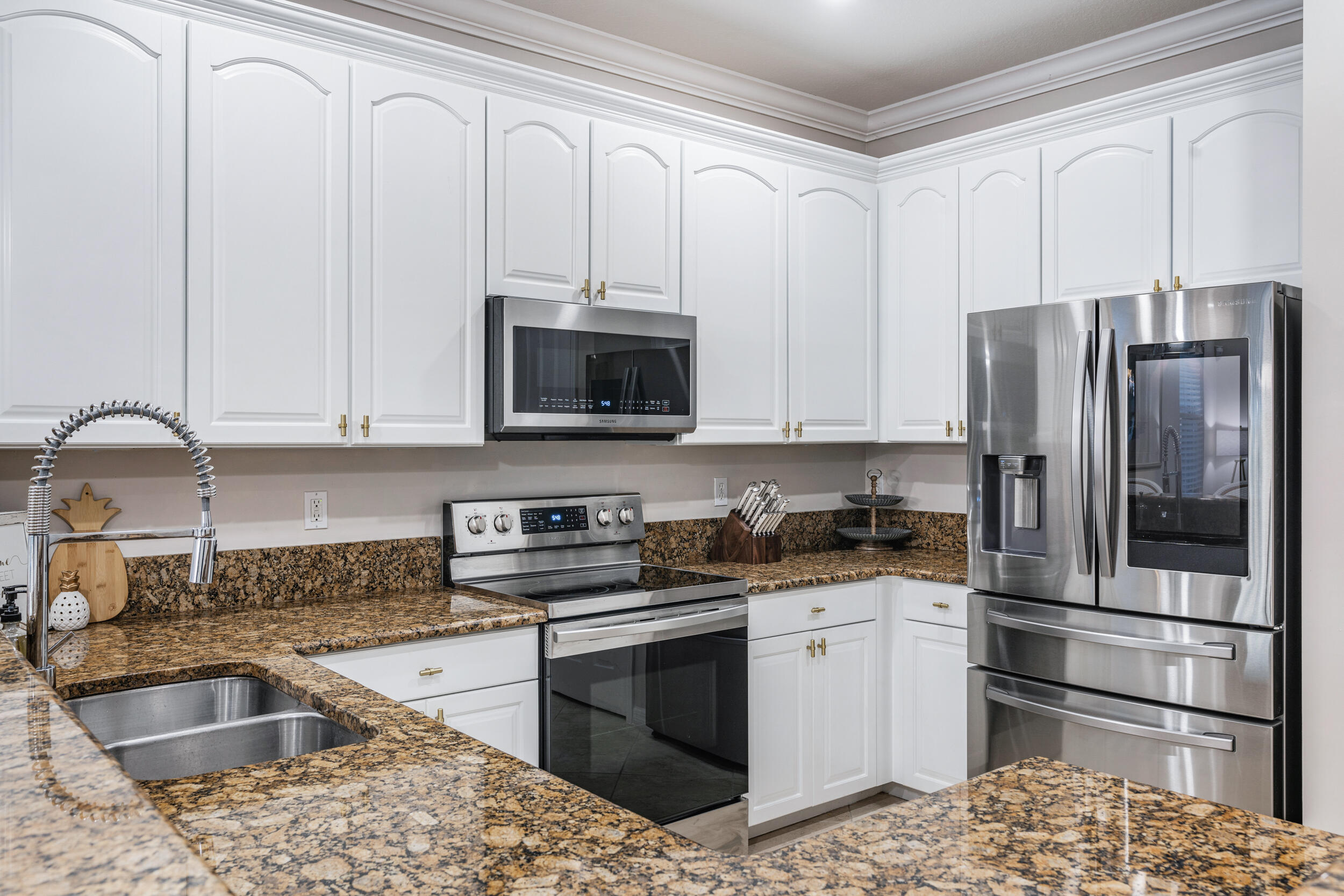 Rialto - Residential Lease