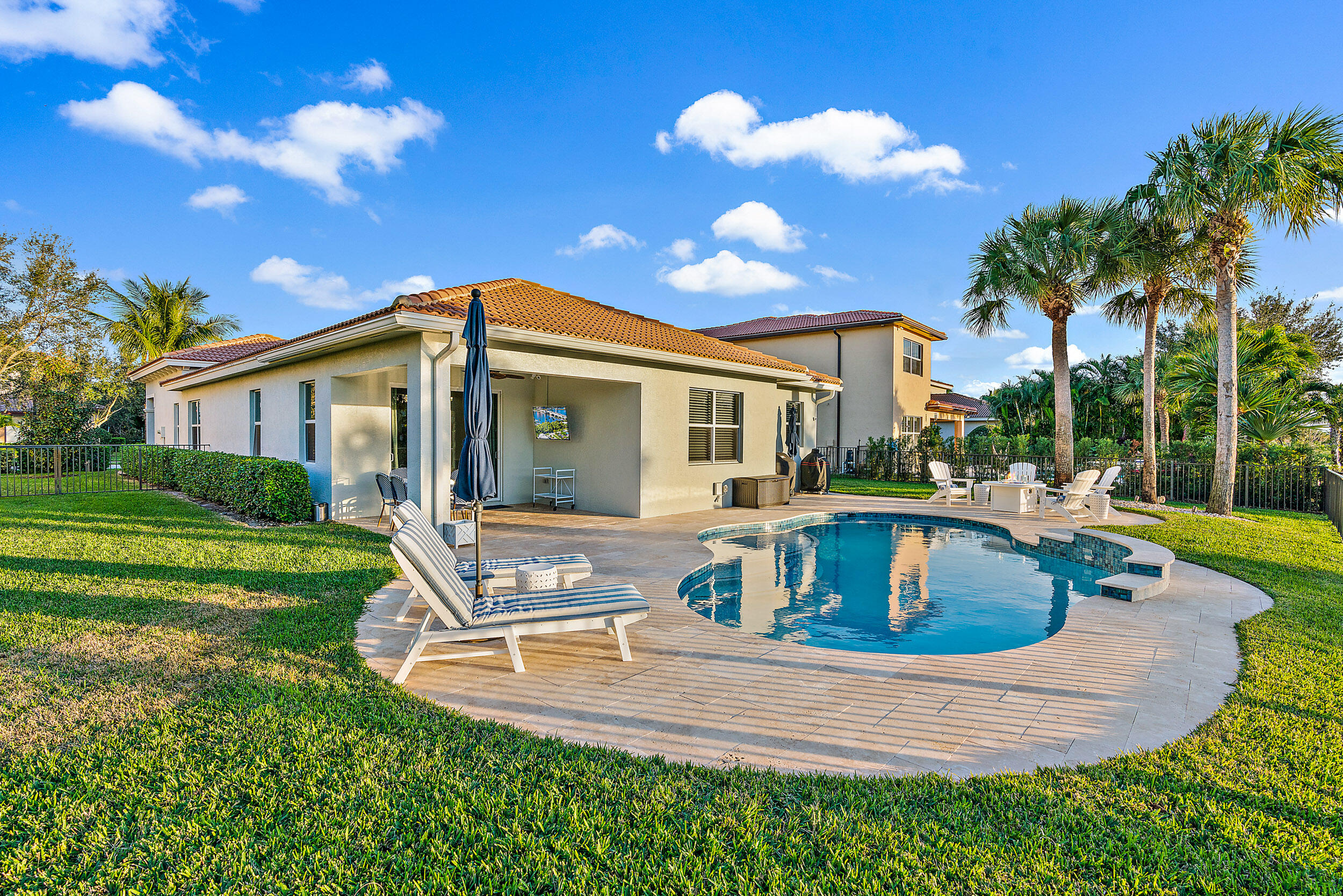 Rialto - Residential Lease