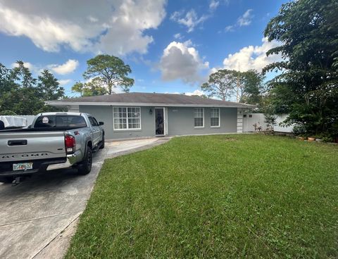 A home in Lake Worth