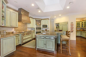 PALM BEACH POINT - Residential