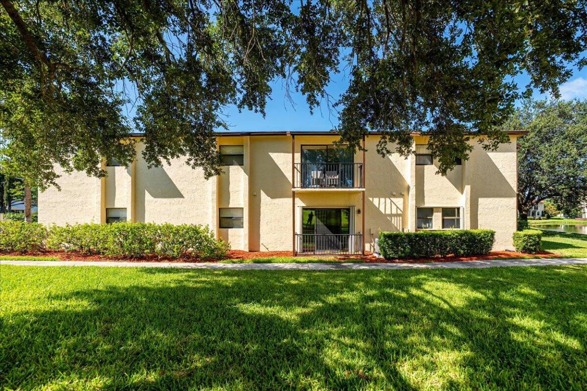 ISLAND HOUSE CONDOMINIUM PHASE III (BLDG VIII) - Residential