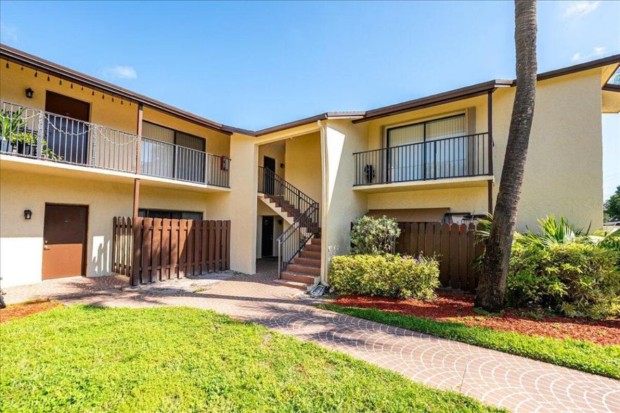 Renovated 2 bedroom, 1.5 bathroom condo in the desirable gated community of Island House. Investor Friendly, No age restrictions and immediate rental potential. HOA includes cable, water, sewer, lawn care, pest control, roof maintenance, exterior insurance, and pool service. Located minutes from shopping, dining, medical facilities, schools, Fort Pierce Inlet, and Atlantic beaches with free parking