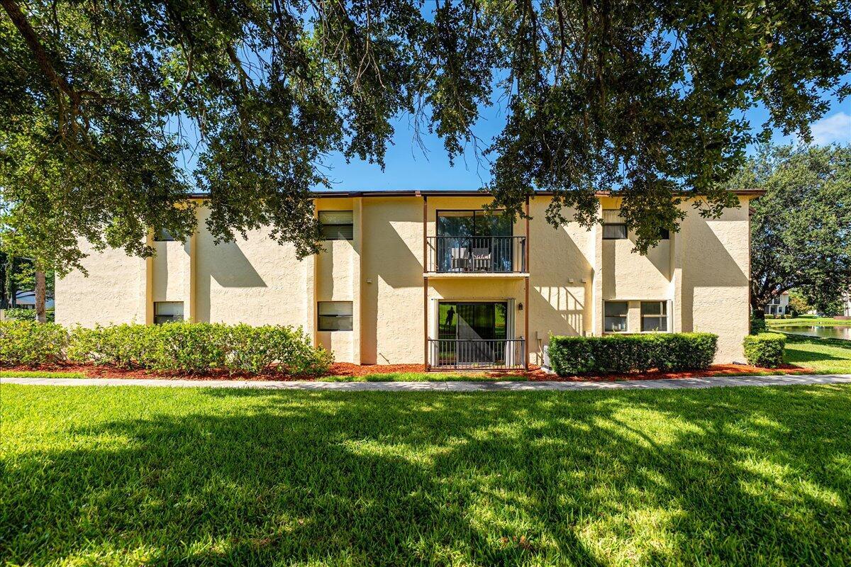 ISLAND HOUSE CONDOMINIUM PHASE III (BLDG VIII) - Residential