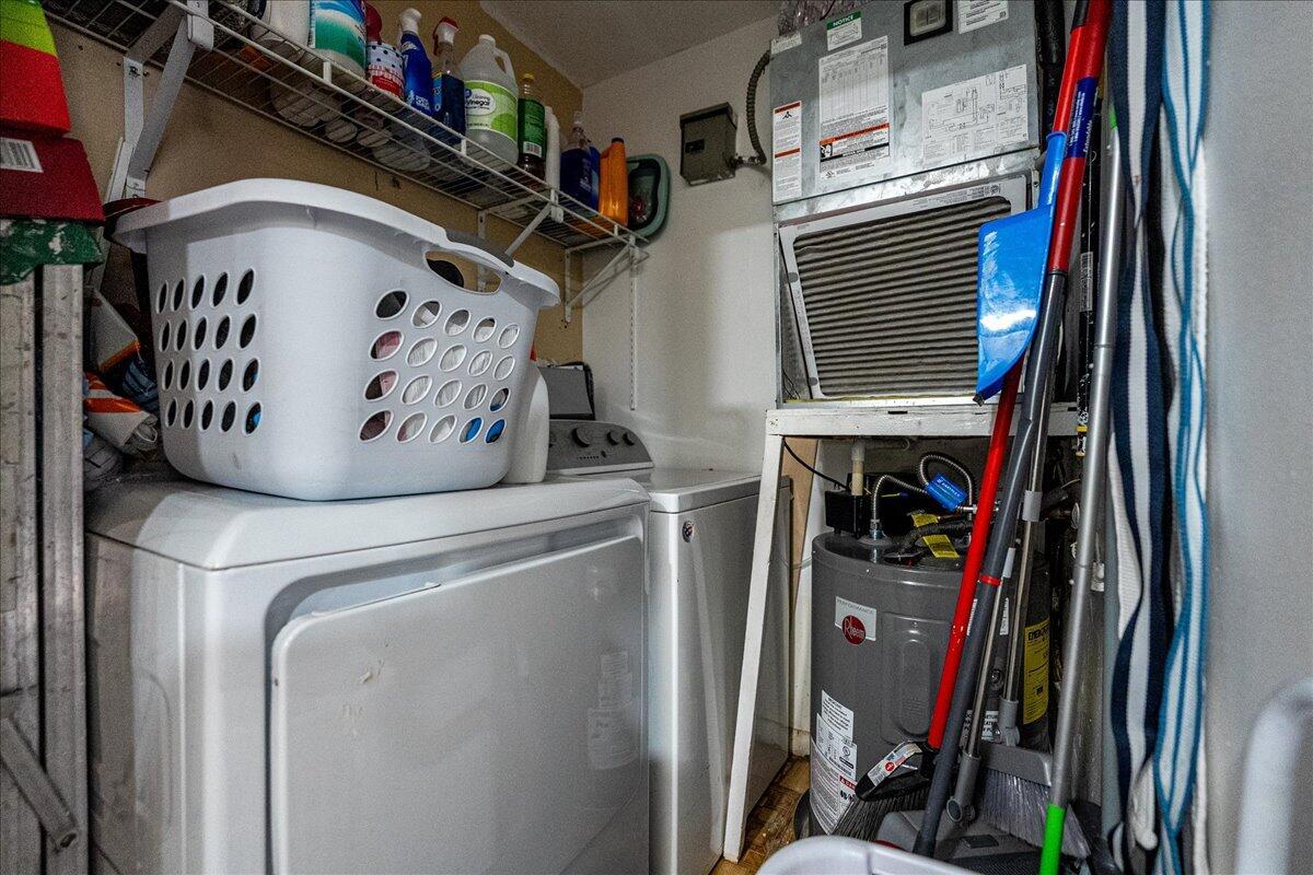 ISLAND HOUSE CONDOMINIUM PHASE III (BLDG VIII) - Residential