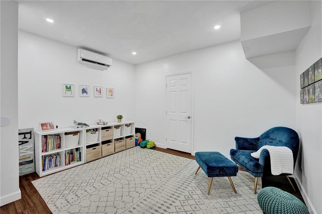 Terramar One 140-30 B - Residential