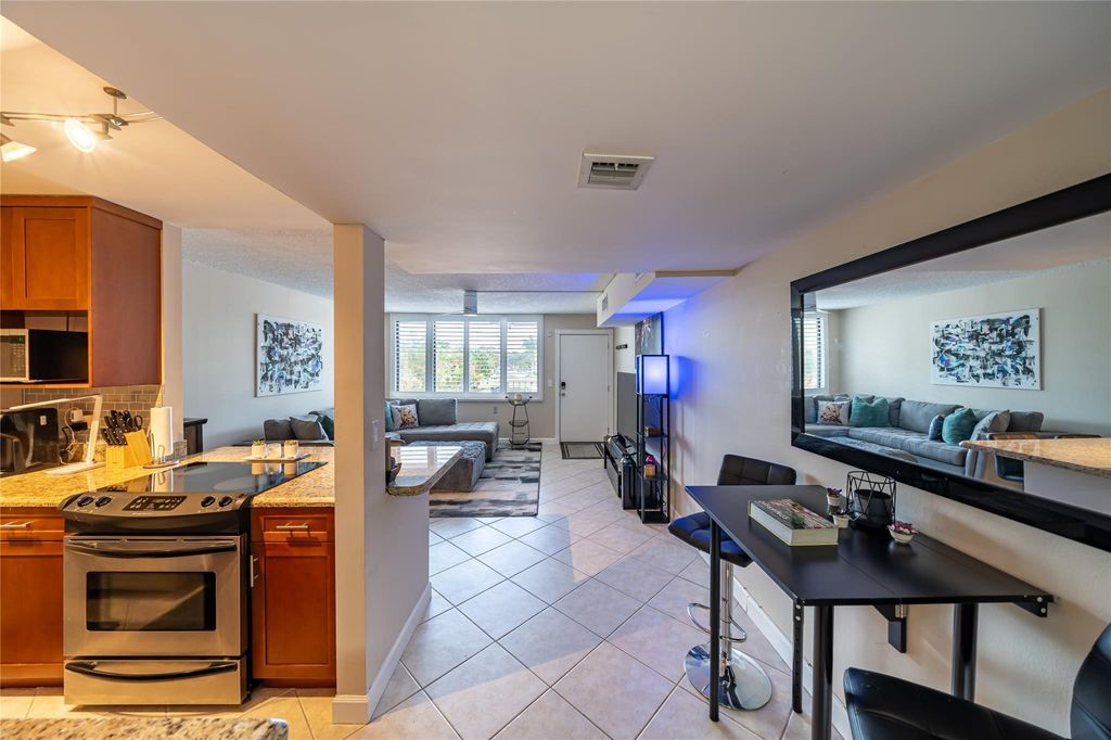Photo of 1901 N Andrews Avenue #206, Wilton Manors, FL 33311 (MLS # B26019631)