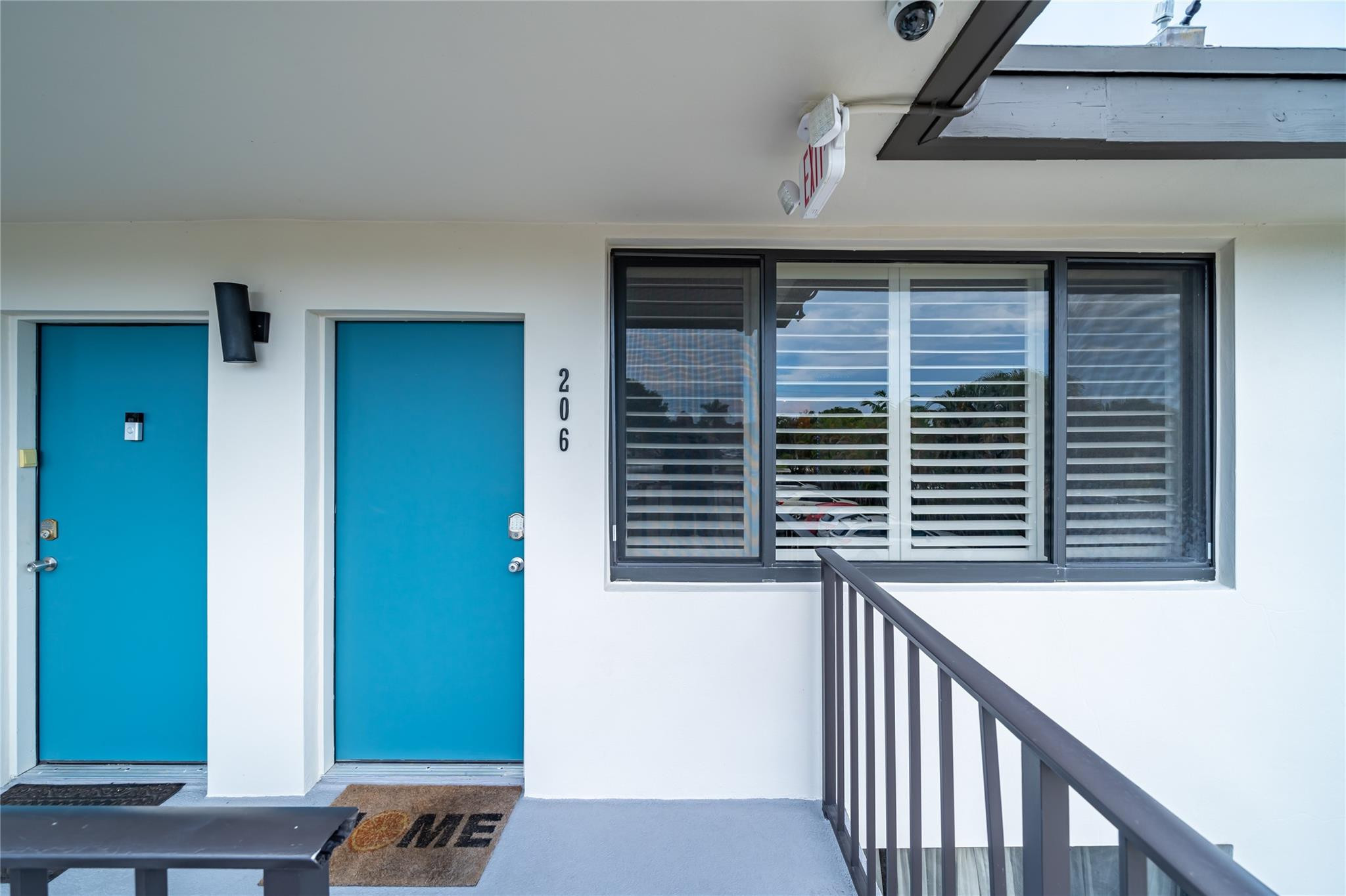 WOODS CONDO - Residential