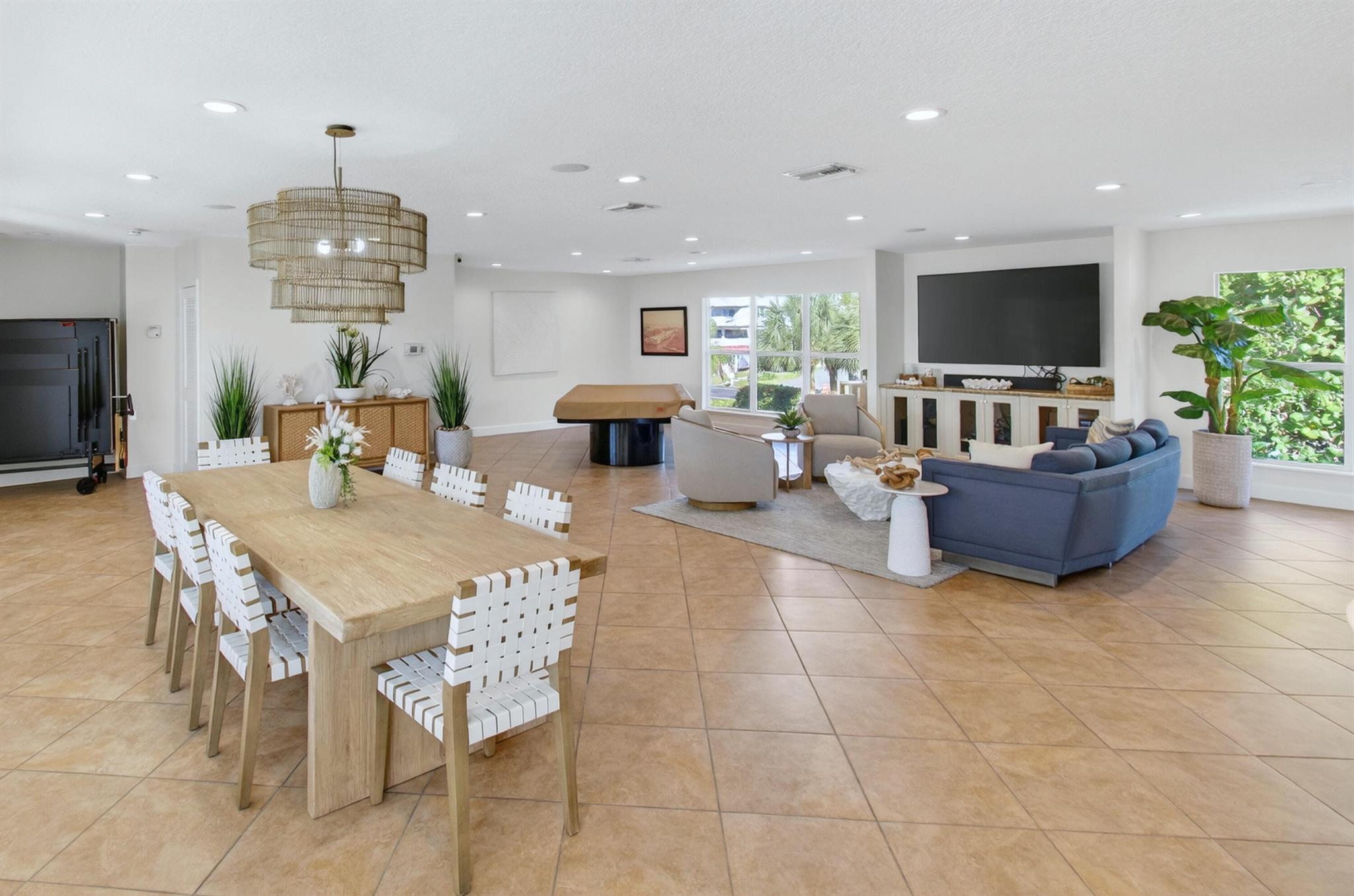 DELRAY-BY-THE-SEA - Residential