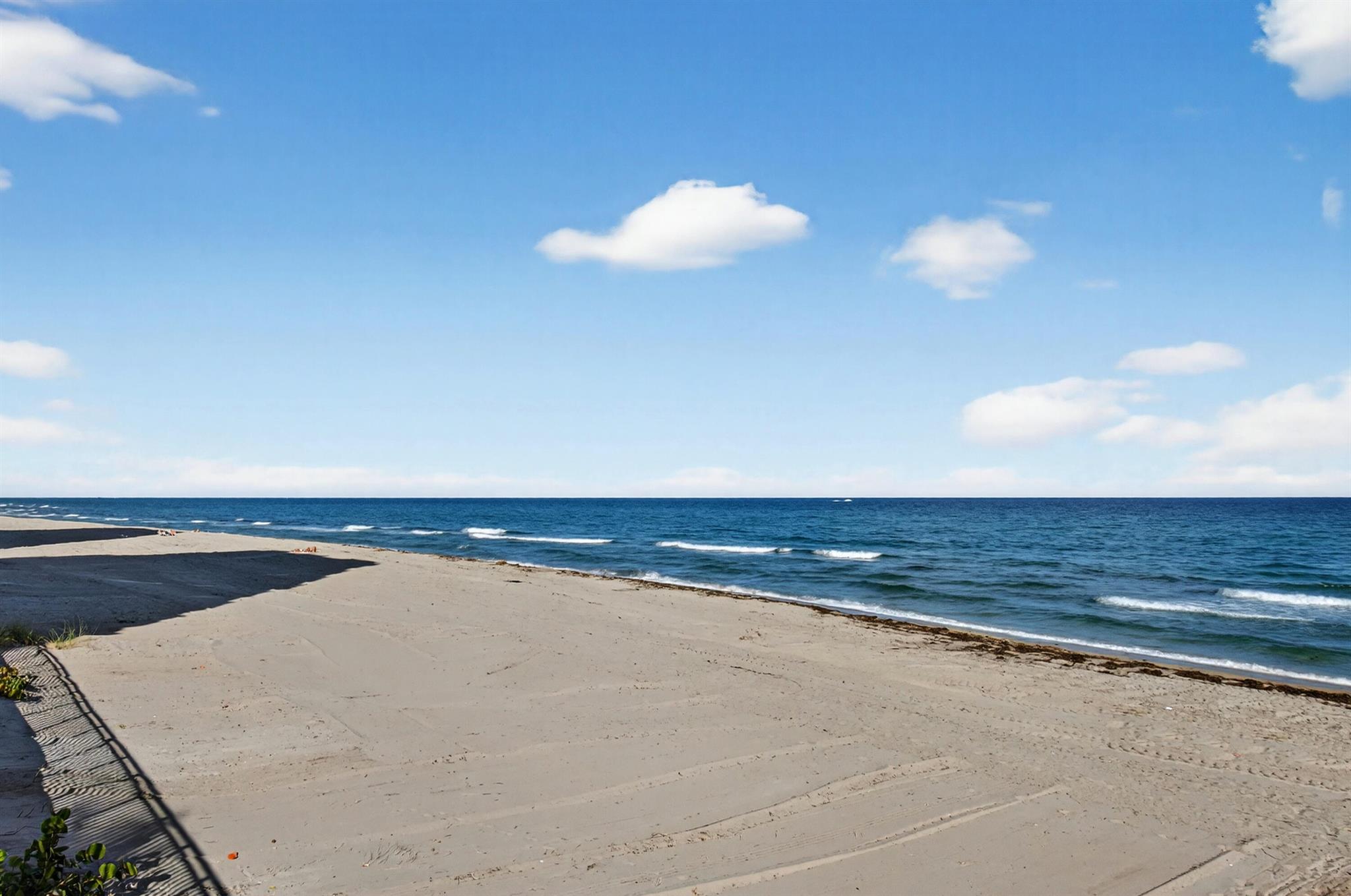 DELRAY-BY-THE-SEA - Residential