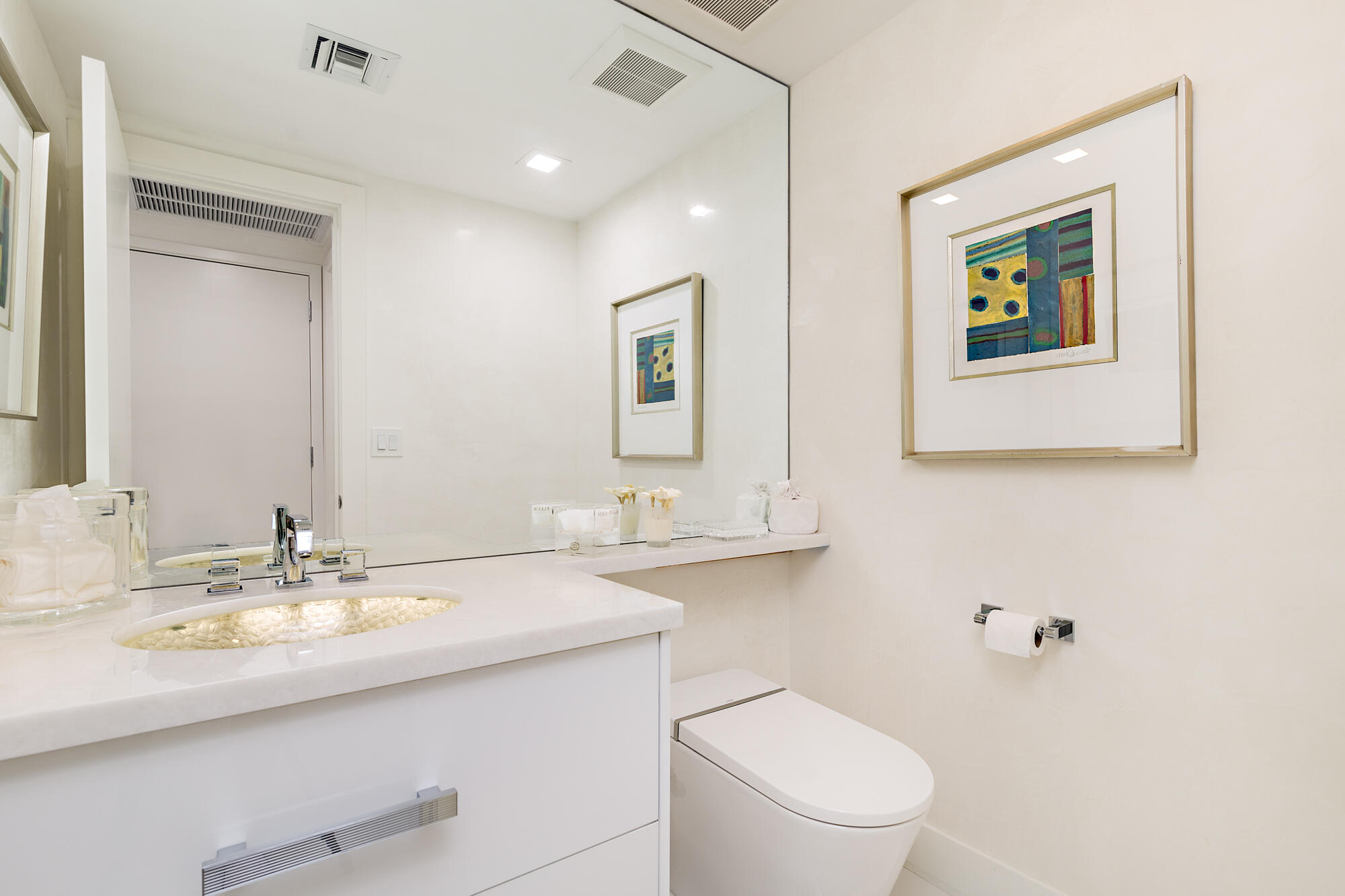 THREE THIRTY OCEAN CONDO - Residential