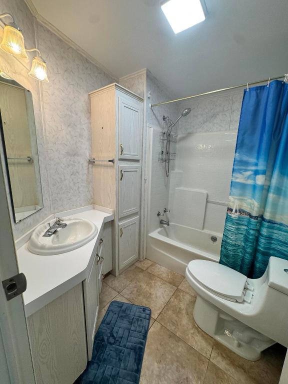 Spanish Lakes Country Club Village - Residential