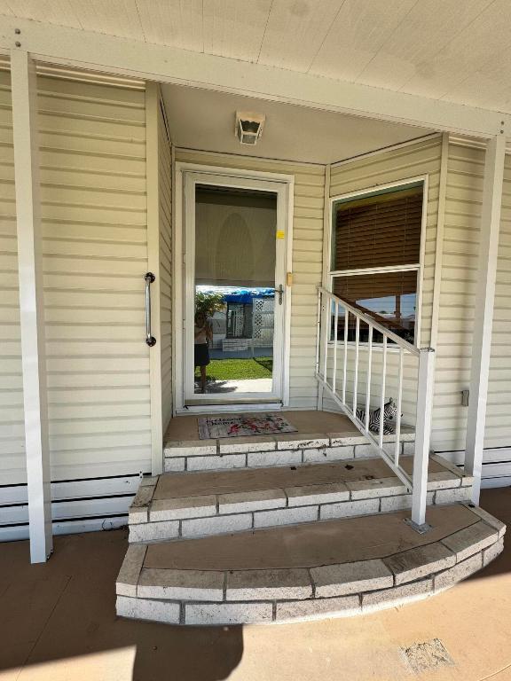 Spanish Lakes Country Club Village - Residential