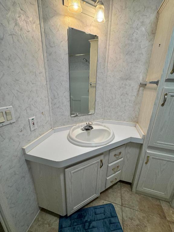 Spanish Lakes Country Club Village - Residential