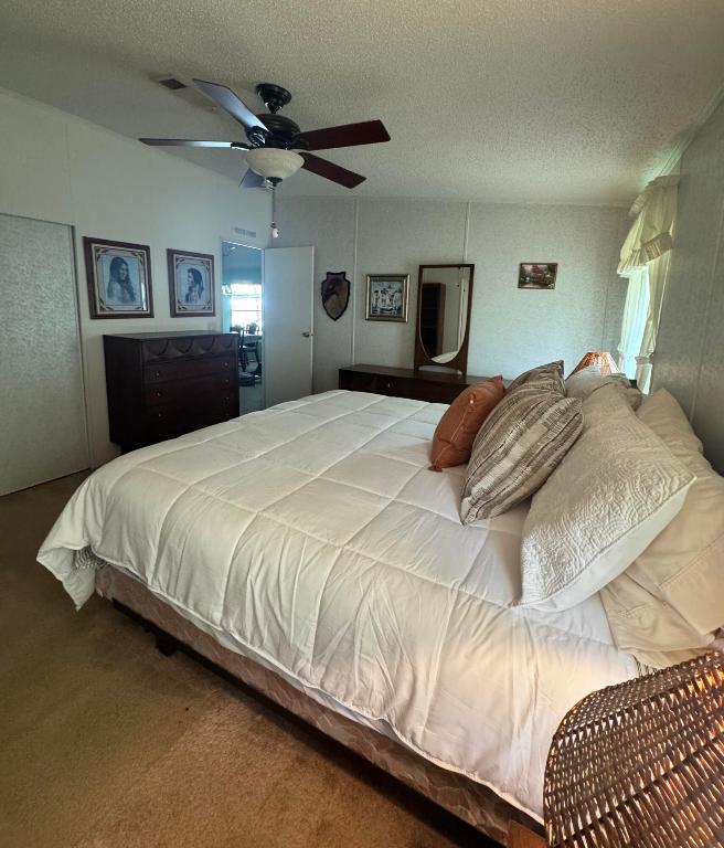 Spanish Lakes Country Club Village - Residential