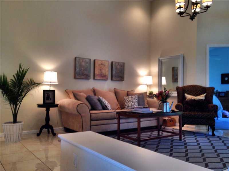 PINE RIDGE VILLAS - Residential