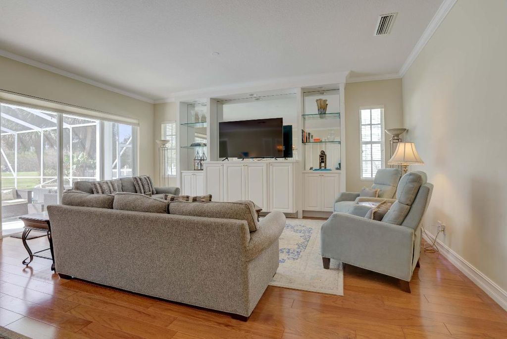 Photo of 236 Barbados Drive, Jupiter, FL 33458 (MLS # R10947892)