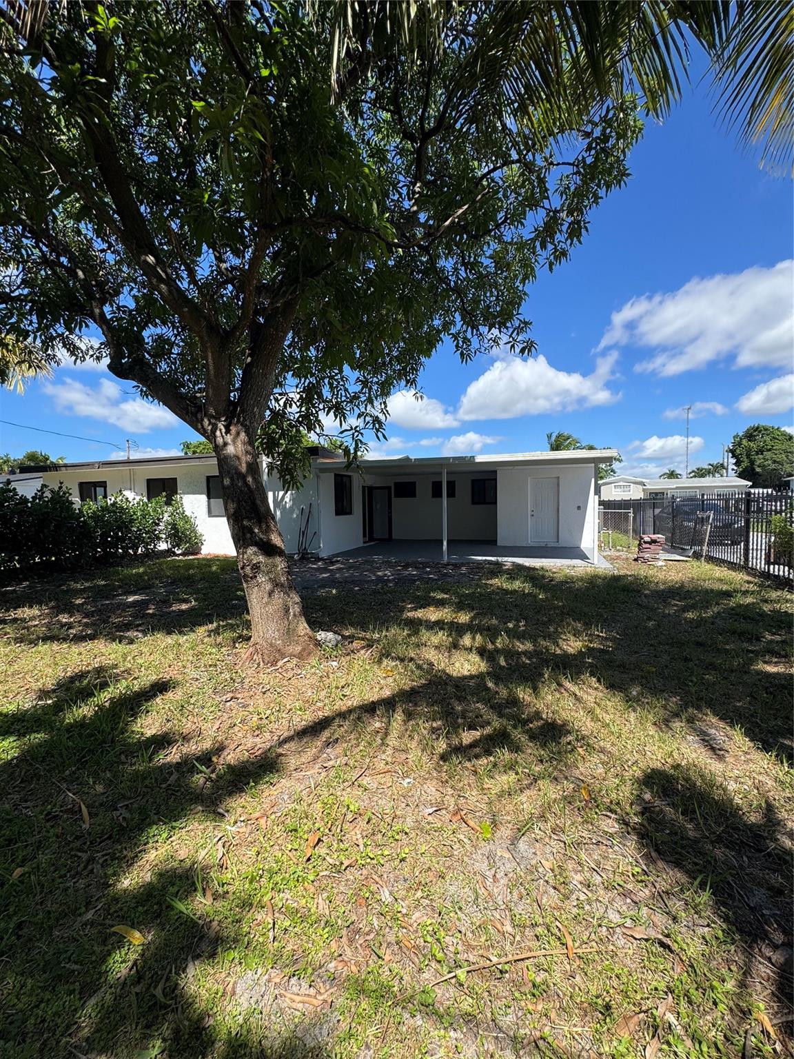 Norwood 6th Add Sec 01 - Residential Lease