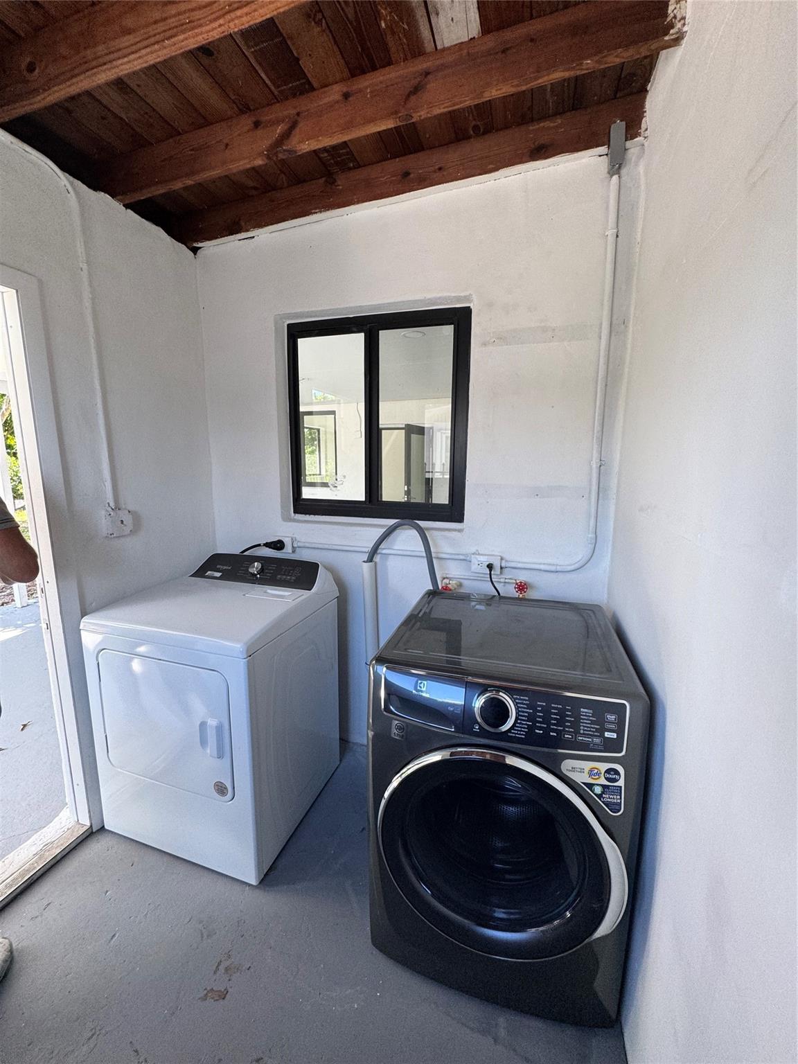 Norwood 6th Add Sec 01 - Residential Lease