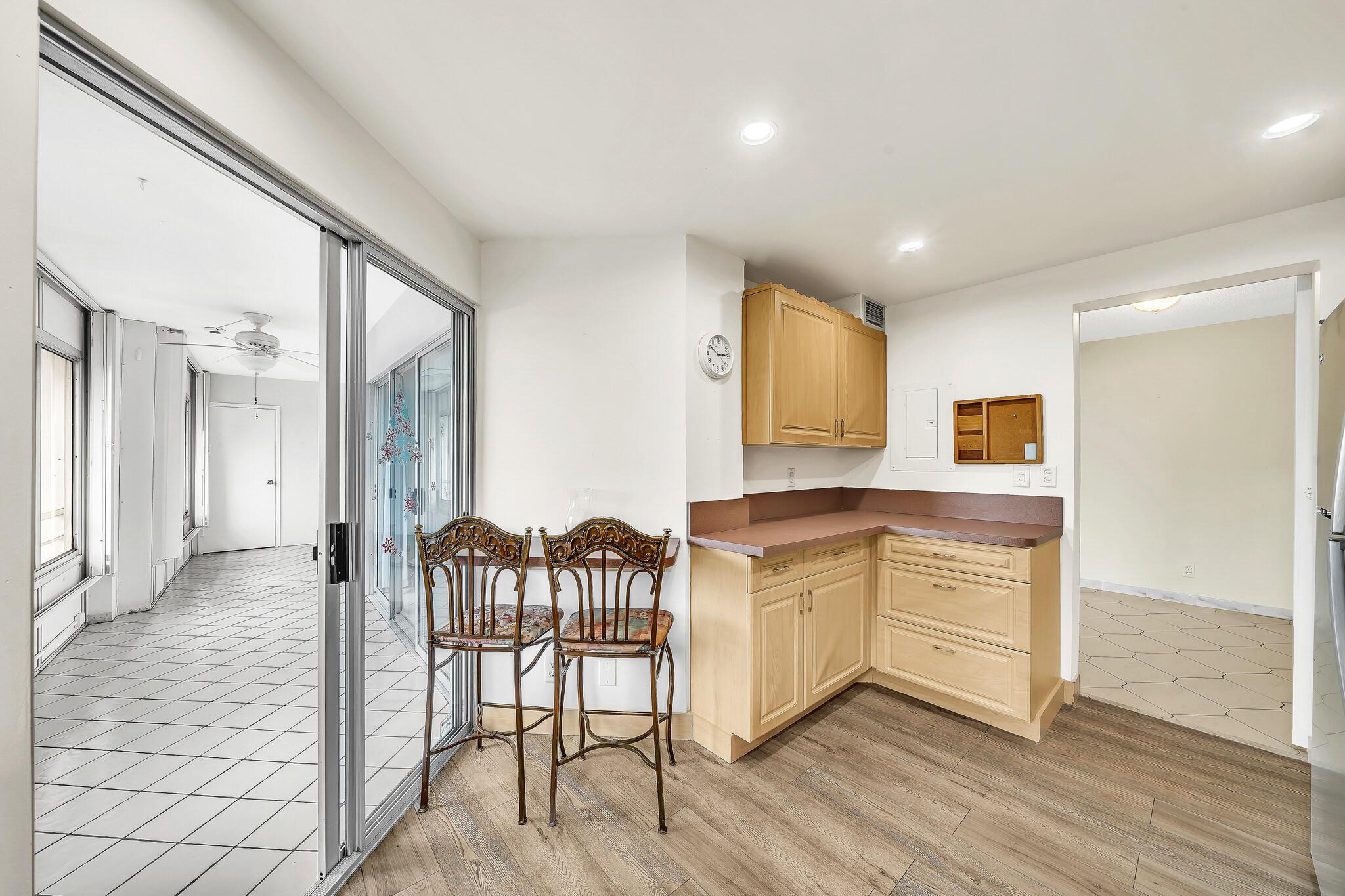 POINCIANA PLACE CONDO 1,2 - Residential