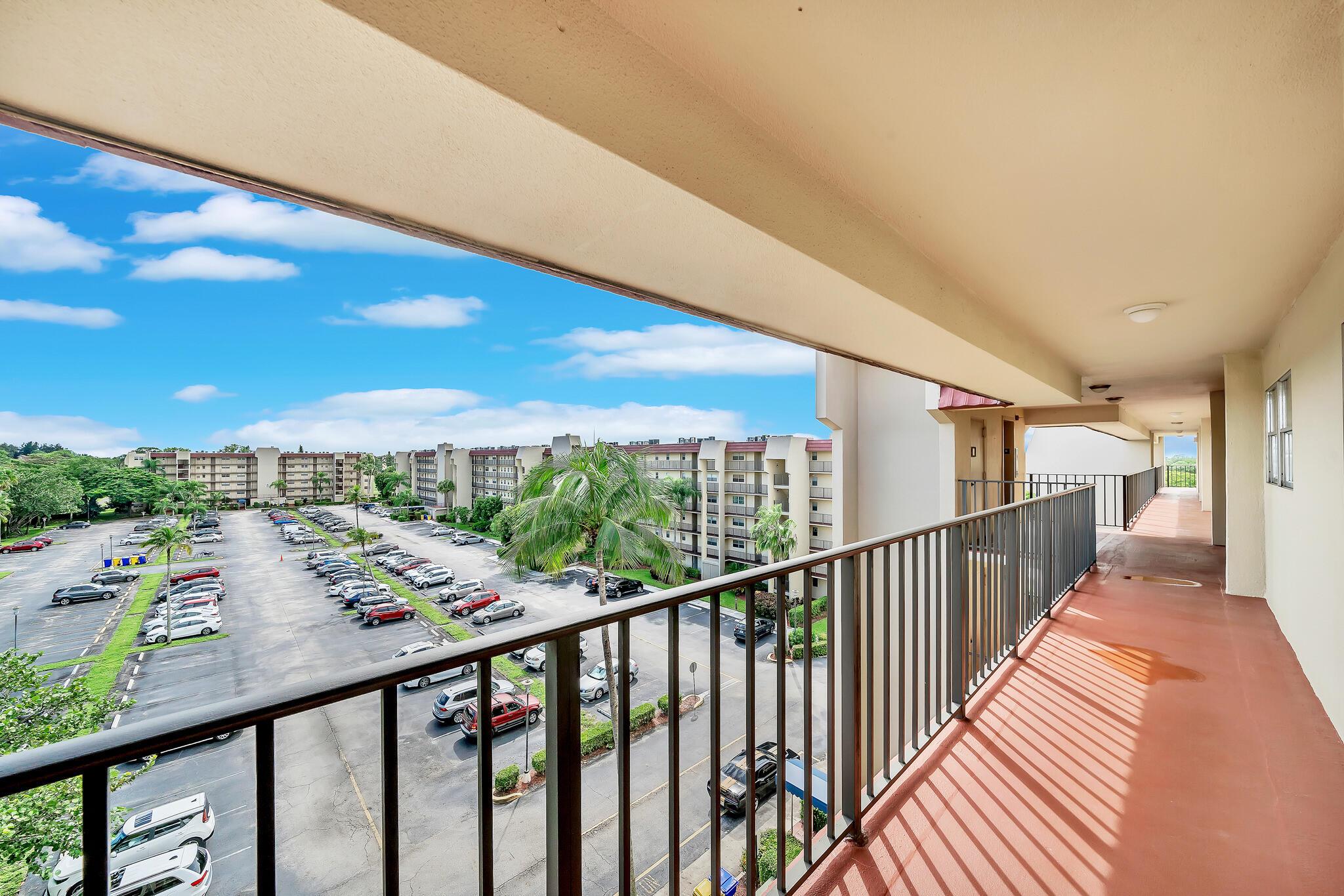 POINCIANA PLACE CONDO 1,2 - Residential
