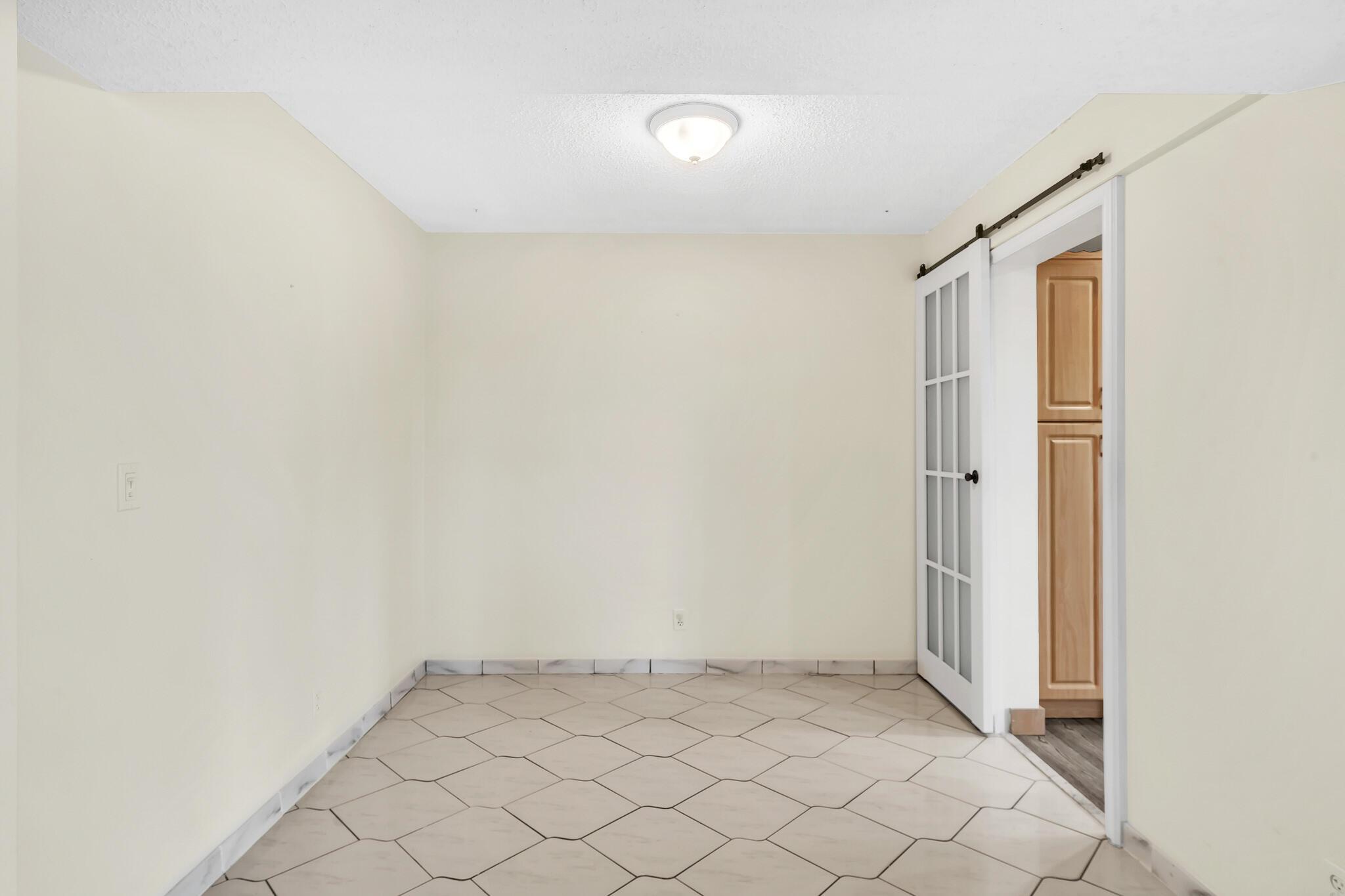 POINCIANA PLACE CONDO 1,2 - Residential